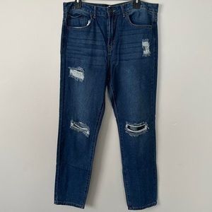 30” forever 21 mom jeans
runs small; size down